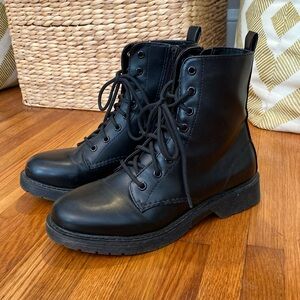 Black combat boots. Walmart Time and Tru. Size 8. Great condition.